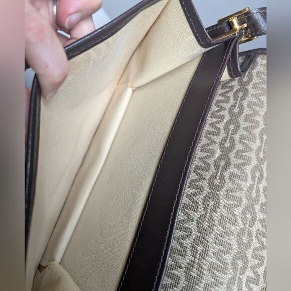 Vintage Mark Cross Signature Print Leather Brown Flap Shoulder Crossbody Bag - Picture 9 of 9